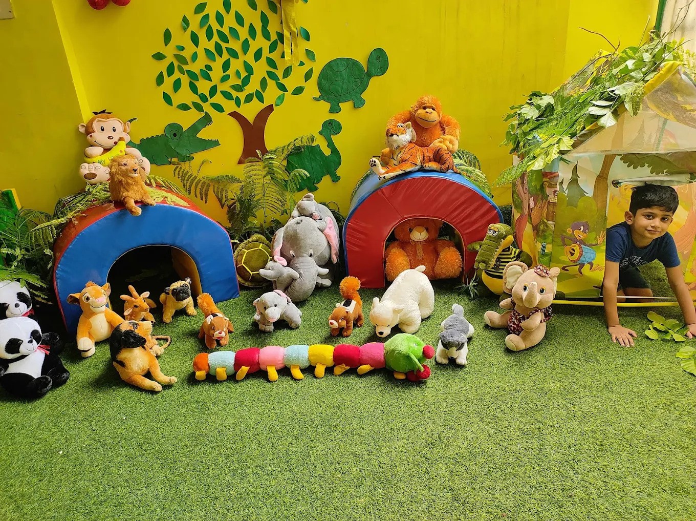 Makoons Play School - Image 2