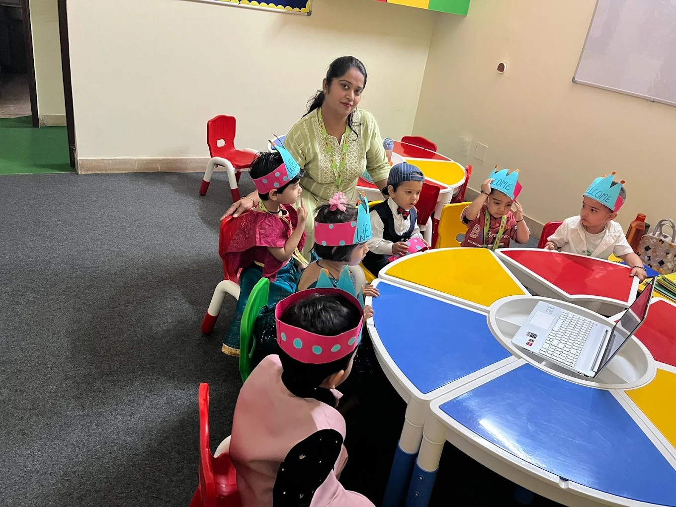 Makoons Play School - Image 7