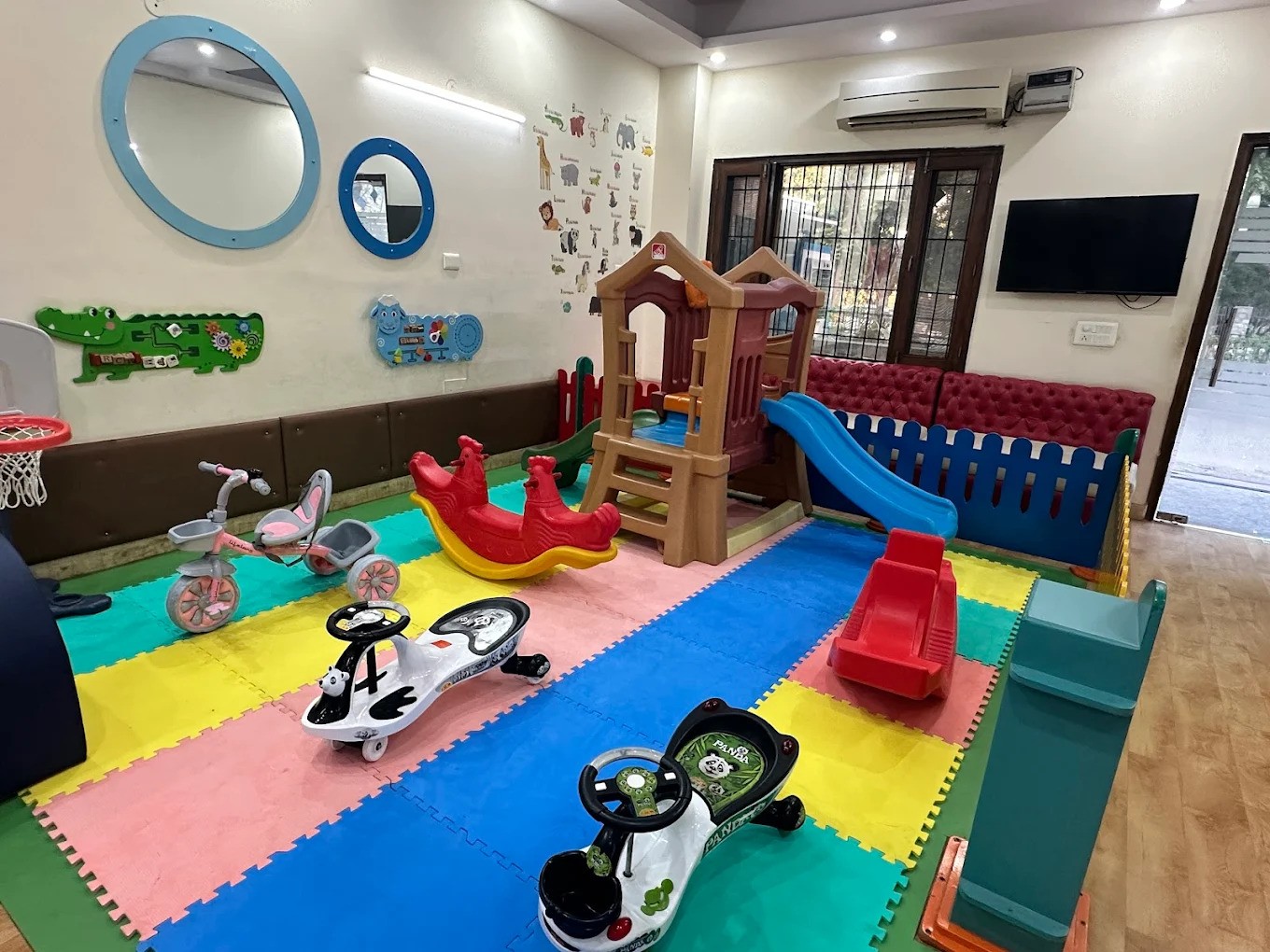 Footprints Play School & Daycare - Image 14
