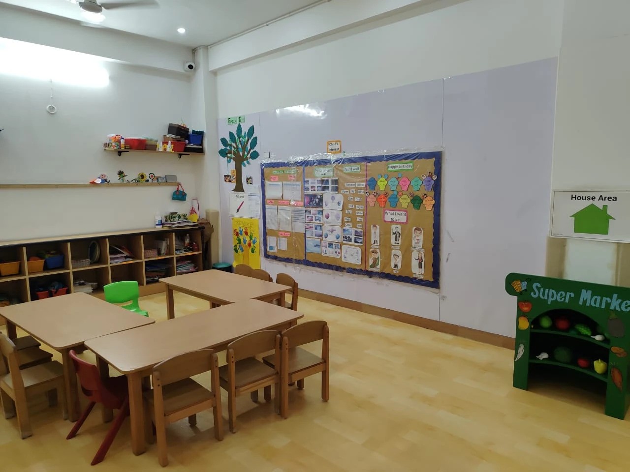 Footprints: Play School & Preschool - Image 3