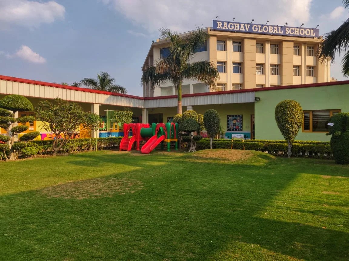 Raghav Global School - Image 15
