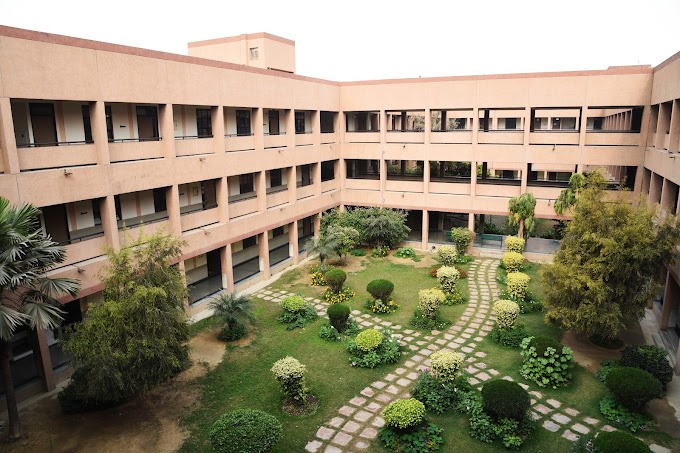 Cambridge - Best CBSE School in Noida - Image 2