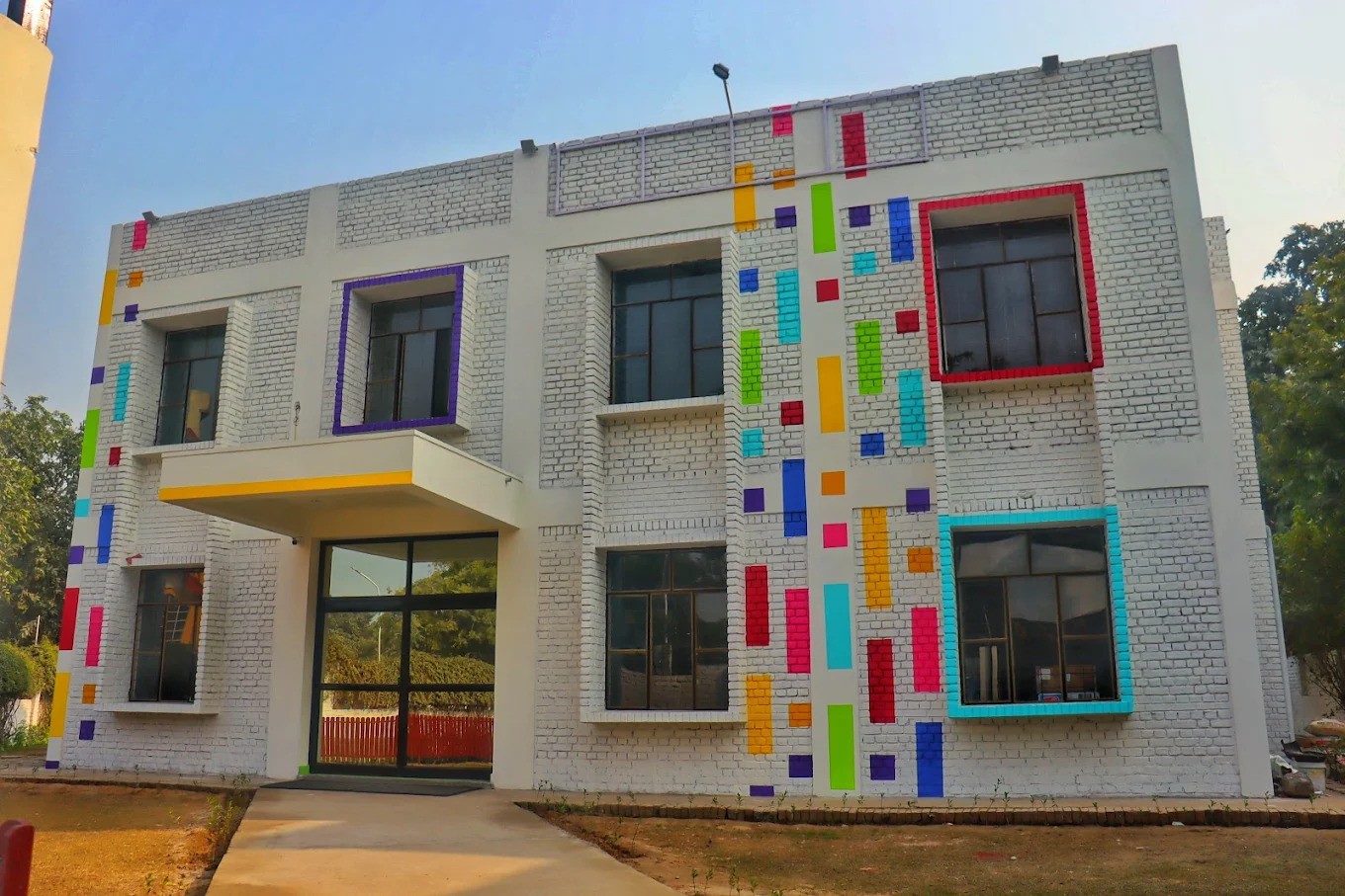 Lite School - Image 3