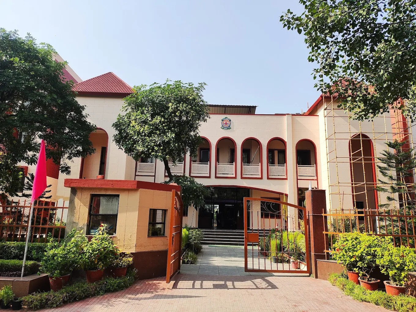 Vishwa Bharati Public School - Image 10