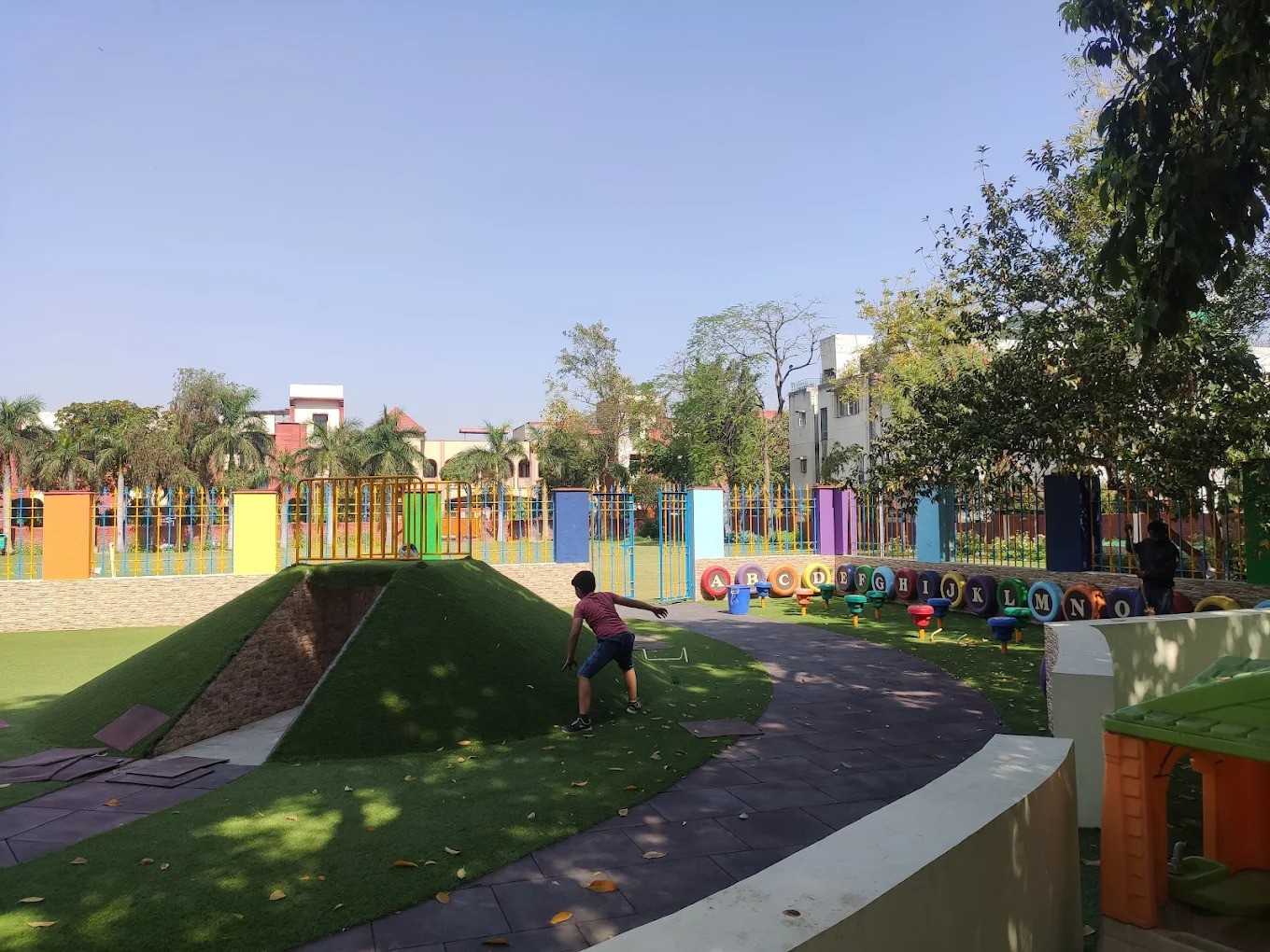 Vishwa Bharati Public School - Image 11