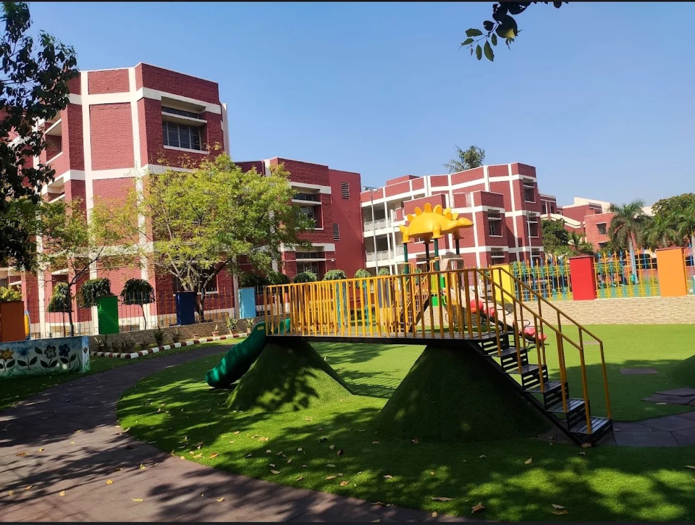 Vishwa Bharati Public School - Image 20