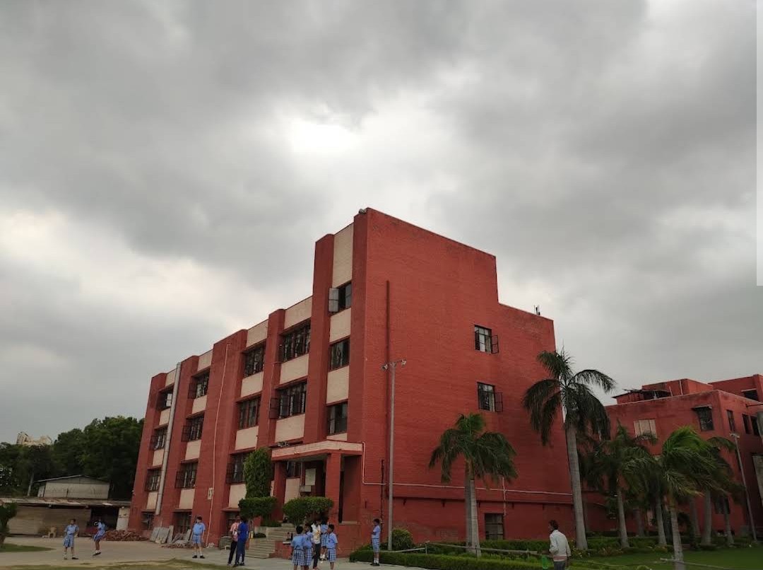 Vishwa Bharati Public School - Image 5