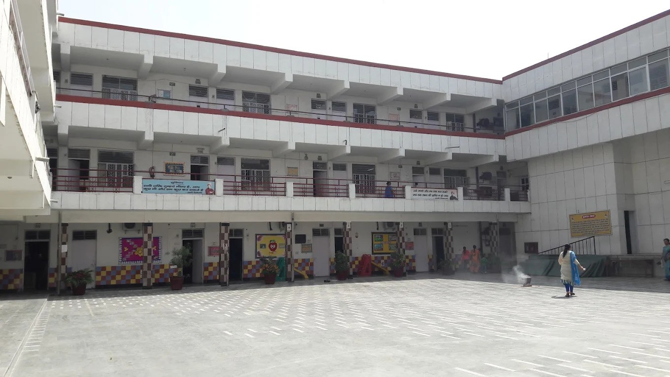 Saraswati Bal Mandir - Image 2