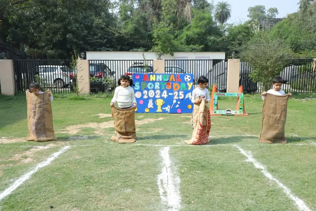 Footprints: Play School & Day Care Creche