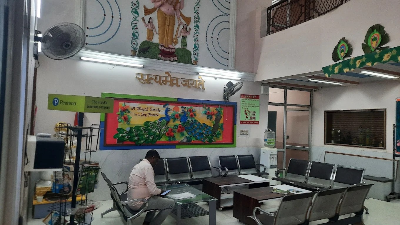 Greenway Modern Sr. sec. School