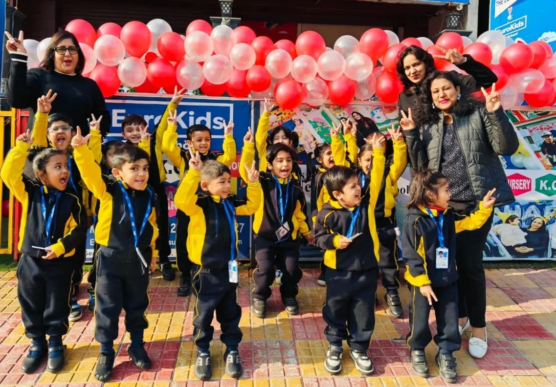 Enfants Pre School & Day Care